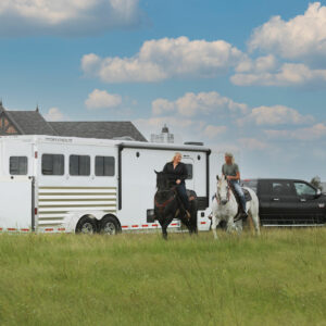Living quarters horse trailers
