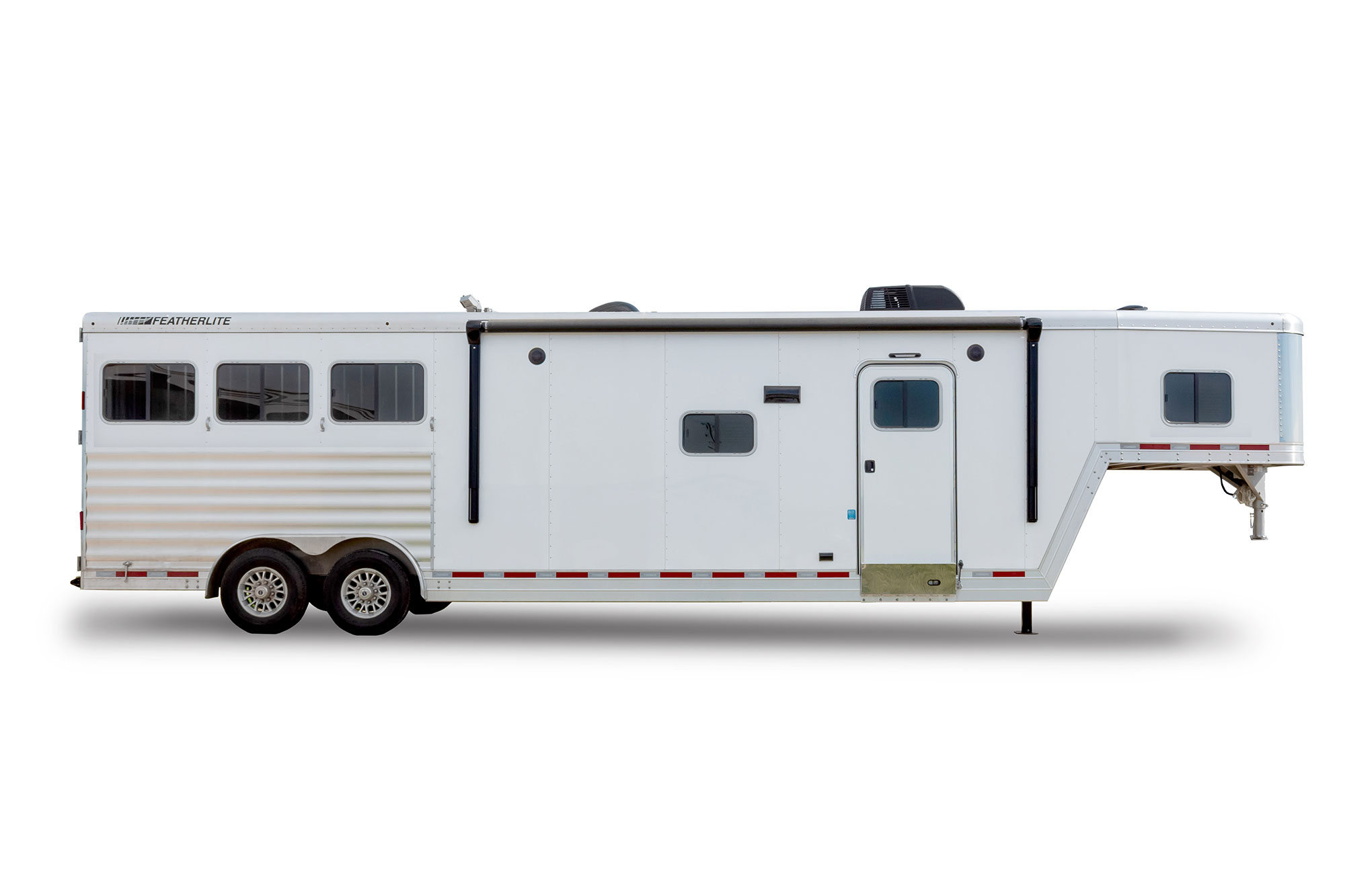 7821-311B HORSE Trailer